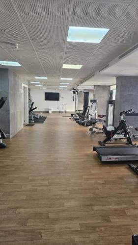 Fitness centrum a/nebo fitness zařízení v ubytování The hub