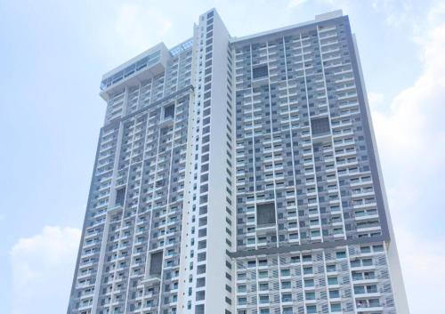 El edificio en el que está el departamento