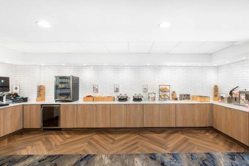 Kuchyň nebo kuchyňský kout v ubytování Fairfield Inn by Marriott Evansville East