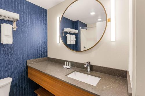Fairfield Inn & Suites by Marriott Seattle Downtown/Seattle Center Image