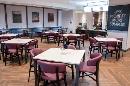 Fairfield Inn & Suites by Marriott Davenport Quad Cities photo 8