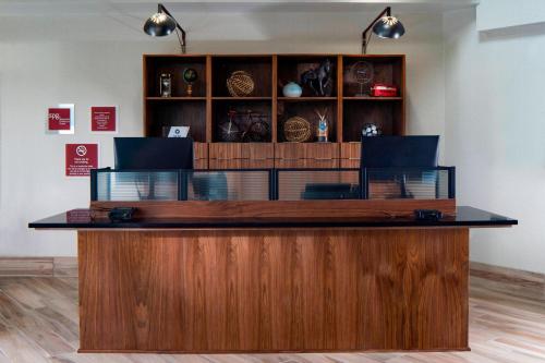 Four Points by Sheraton Dallas Arlington Entertainment District Image