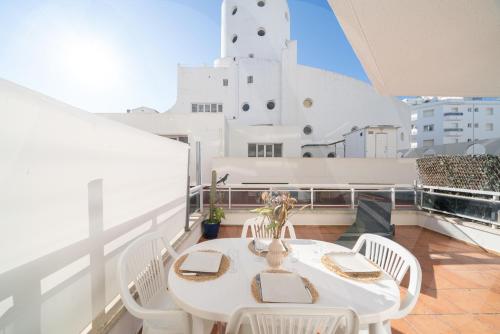 Bel Appartement Terrasse Empuriabrava Nautic by Welhomy