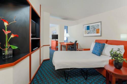Гостиная зона в Fairfield Inn & Suites El Centro