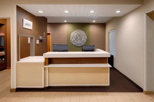 Fairfield Inn & Suites Indianapolis Airport Image