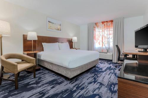Fairfield Inn & Suites Houston Westchase Image