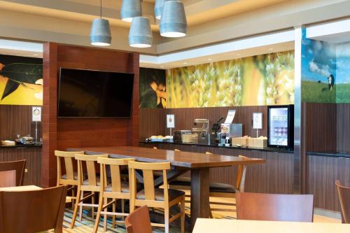 Fairfield Inn & Suites by Marriott New York Queens/Fresh Meadows Image