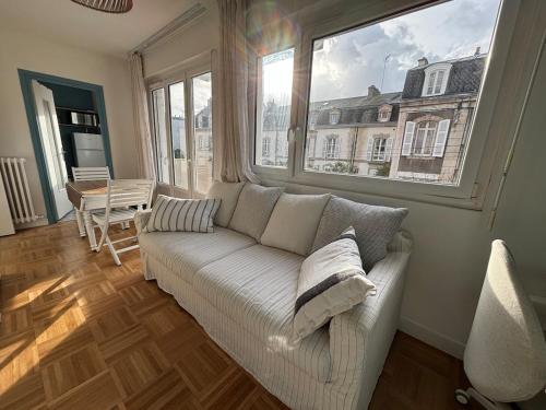 AK -Studio Cosy 5 min from Centre de Vannes