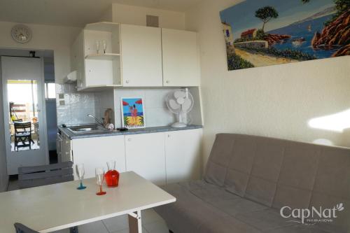 Photo de la galerie de l'établissement CapNat - Village Naturiste - Port Nature - Appartement 2 pièces - Le Cabanon, au Cap d'Agde