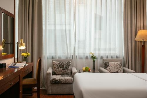 Sao Mai Boutique Hotel — Photo of the whole room
