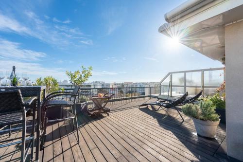 Duplex with Rooftop and Sea View Palm Beach