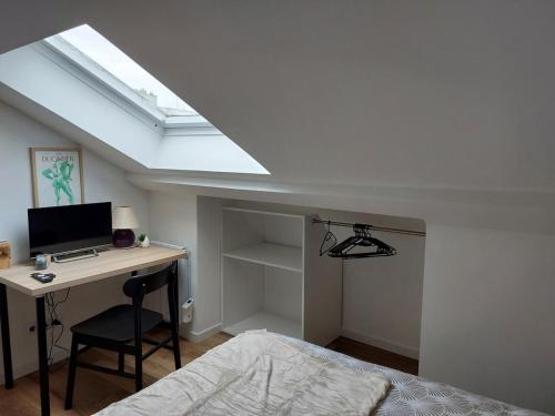 Sous les toits - Wi-Fi - TV - climatisation