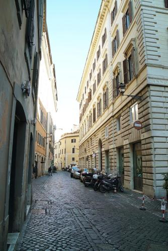 FLOUR SUITE JUNIOR - Rome Apartment