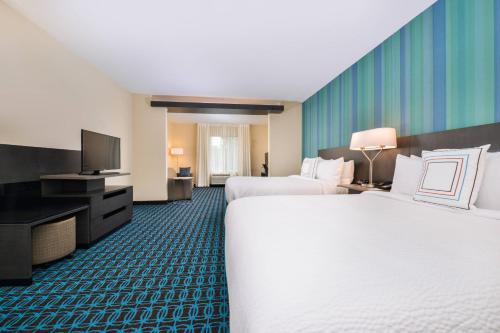 Katil atau katil-katil dalam bilik di Fairfield Inn & Suites by Marriott Raleigh Cary
