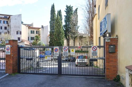 La tua Casa a Firenze con parcheggio privato per 2 auto