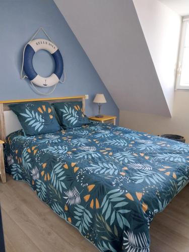 Postel nebo postele na pokoji v ubytování Résidence Marie Galante Locmaria avec piscine