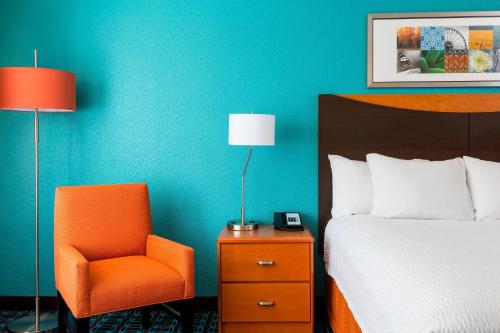 Postel nebo postele na pokoji v ubytování Fairfield Inn & Suites Lafayette