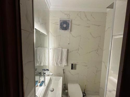 Fotografie z fotogalerie ubytování Al Saraya Hotel Bani Sweif v destinaci Banī ‘Aţīyah