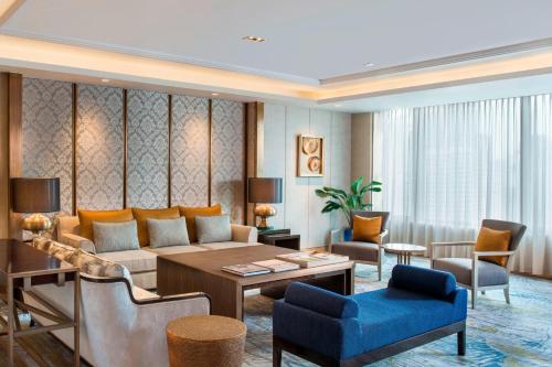 Et opholdsområde på Sheraton Grande Sukhumvit, a Luxury Collection Hotel, Bangkok