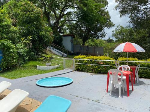 Taman di luar Recanto Elter