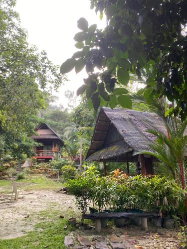 Jardí fora de Villa Kagueban