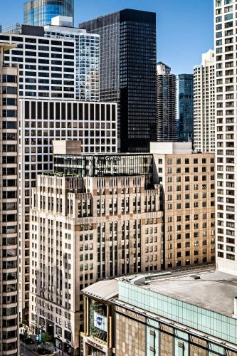 Pemandangan umum bagi Chicago atau pemandangan bandar yang diambil dari hotel