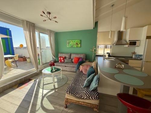 Petite Penthouse with the sunniest terrace in Valencia