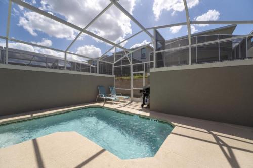 Brand New Luxury 5 Bedroom pool Home 272 photo 6