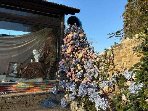 Photo de la galerie de l'établissement Resort in the valley of Zen 無名川禅意概念酒店, à Yi
