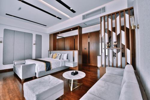 Χώρος καθιστικού στο LaMaIn Villa Dago Pakar