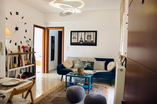 Khu vực ghế ngồi tại Spitaki Cozy Living Messolonghi