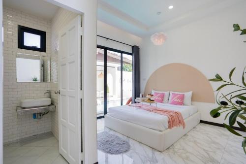 Ένα μπάνιο στο Cherish House Pool Villa