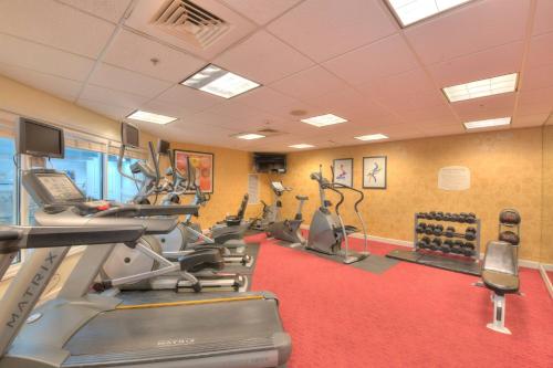 Fitness centrum a/nebo fitness zařízení v ubytování Residence Inn by Marriott Yonkers Westchester County