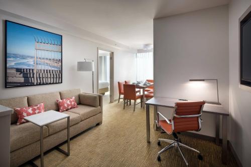 Residence Inn by Marriott San Diego Downtown/Bayfront Image