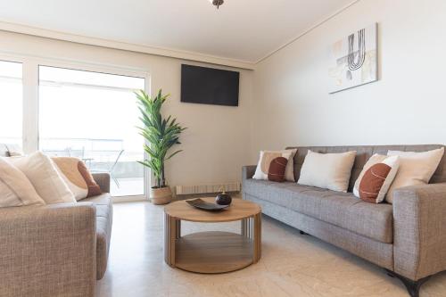 Modern Seaside 2BR APT
