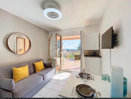 Terrasse de 30m2 vue mer panoramique 1 chambre