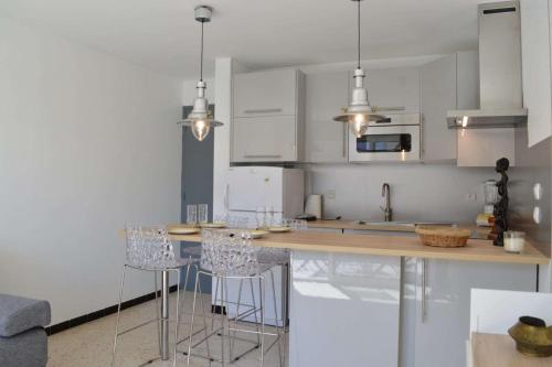 SP920-002 Appartement 2 pièces SAINT PIERRE LA MER