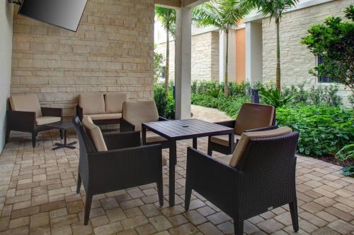 Zahrada ubytování Residence Inn Fort Lauderdale Coconut Creek