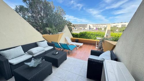 NATURISME LE CAP D'AGDE APPART. 4 PERSONNES D 63