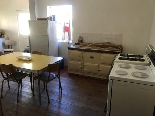 Una cocina o zona de cocina en Gunsteling