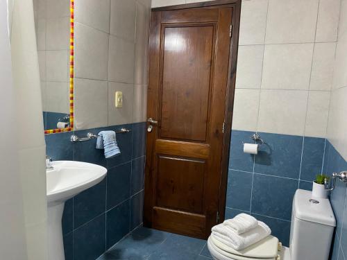 Ένα μπάνιο στο CASA FAUSTINA TRANQUILIDAD y CONFORT EN CHASCOMUS