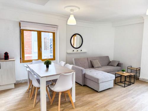 El Aguila Del Pilar ComoTuCasa