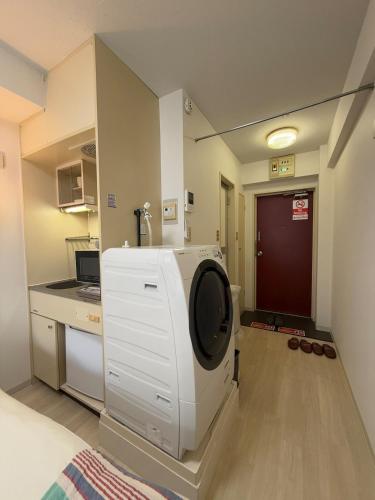 Shinjuku Yotsuya Sanchome Station 7-minute walk Hawaiian Twin Bed Charm Room 1R