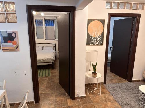 Фотография из галереи At the core of the city next to Gallerius Palace в Салониках