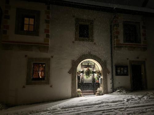 Φωτογραφία από το άλμπουμ του TheBurg Boutique σε Mauterndorf