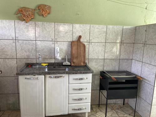 Dapur atau dapur kecil di Almeida's House
