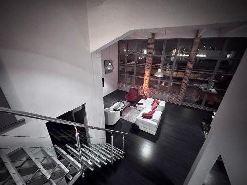 Μια τηλεόραση ή/και κέντρο ψυχαγωγίας στο Céphas