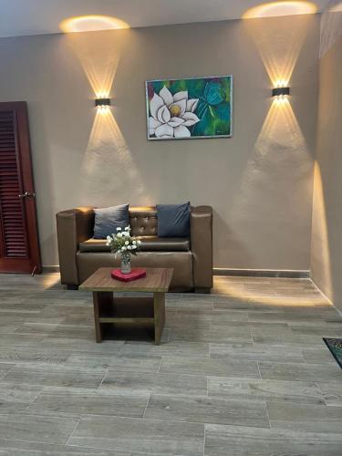 Zona d'estar a Hostal Bless house