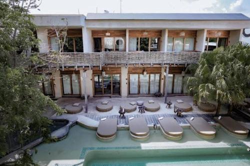 Kolam renang di atau dekat dengan CervecerIa Tulum Boutique Hotel & Beer Spa