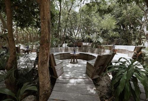 Taman di luar CervecerIa Tulum Boutique Hotel & Beer Spa